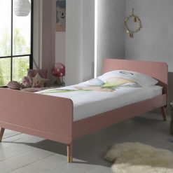 Aspen pink single bed lifestyle 95520